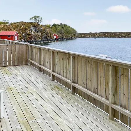 Front In With Kitchen Holiday home Smola