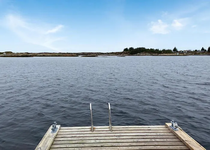 Tatil Evi Front In With Kitchen Smola