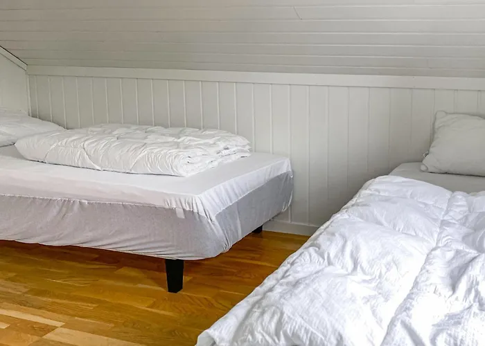 Tatil Evi Front In With Kitchen