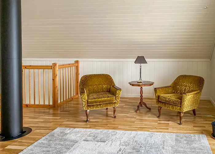 Tatil Evi Front In With Kitchen Smola