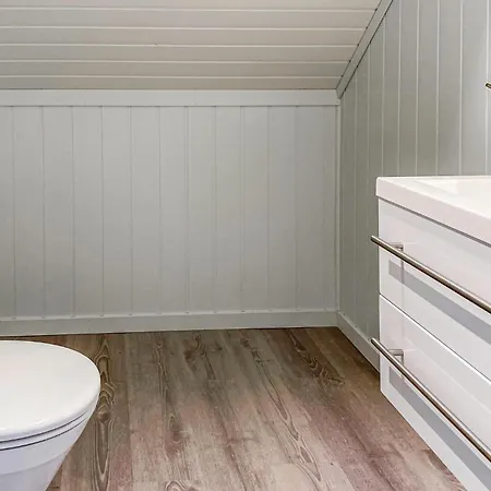 Vakantiehuis Front In With Kitchen